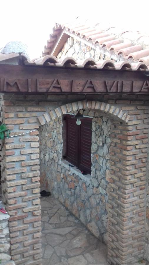 Mila La Villa Κάστρο Εξωτερικό φωτογραφία