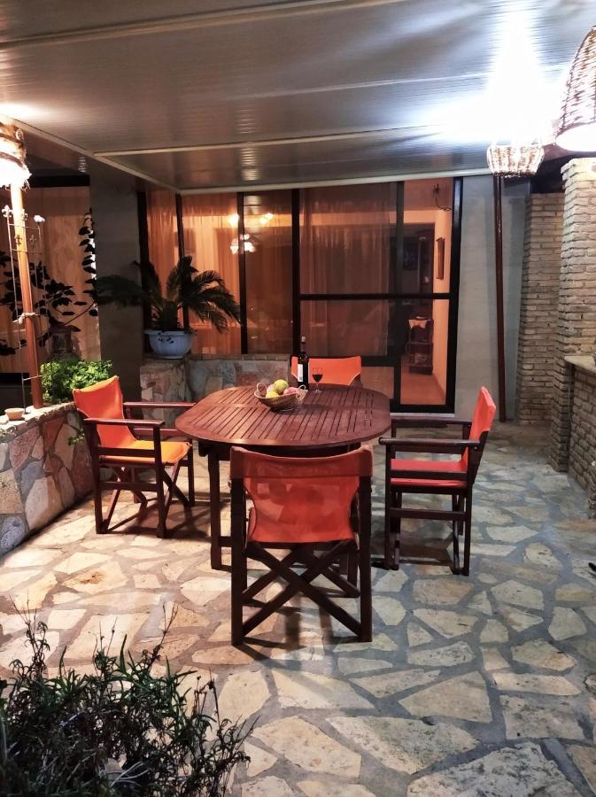 Mila La Villa Κάστρο Εξωτερικό φωτογραφία